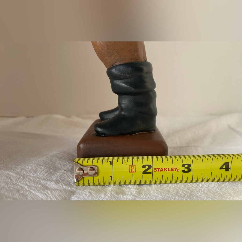 Nautical Sea Captain Fisherman Ceramic Figure Vintage 11" Signed 1968 - Picture 11 of 12